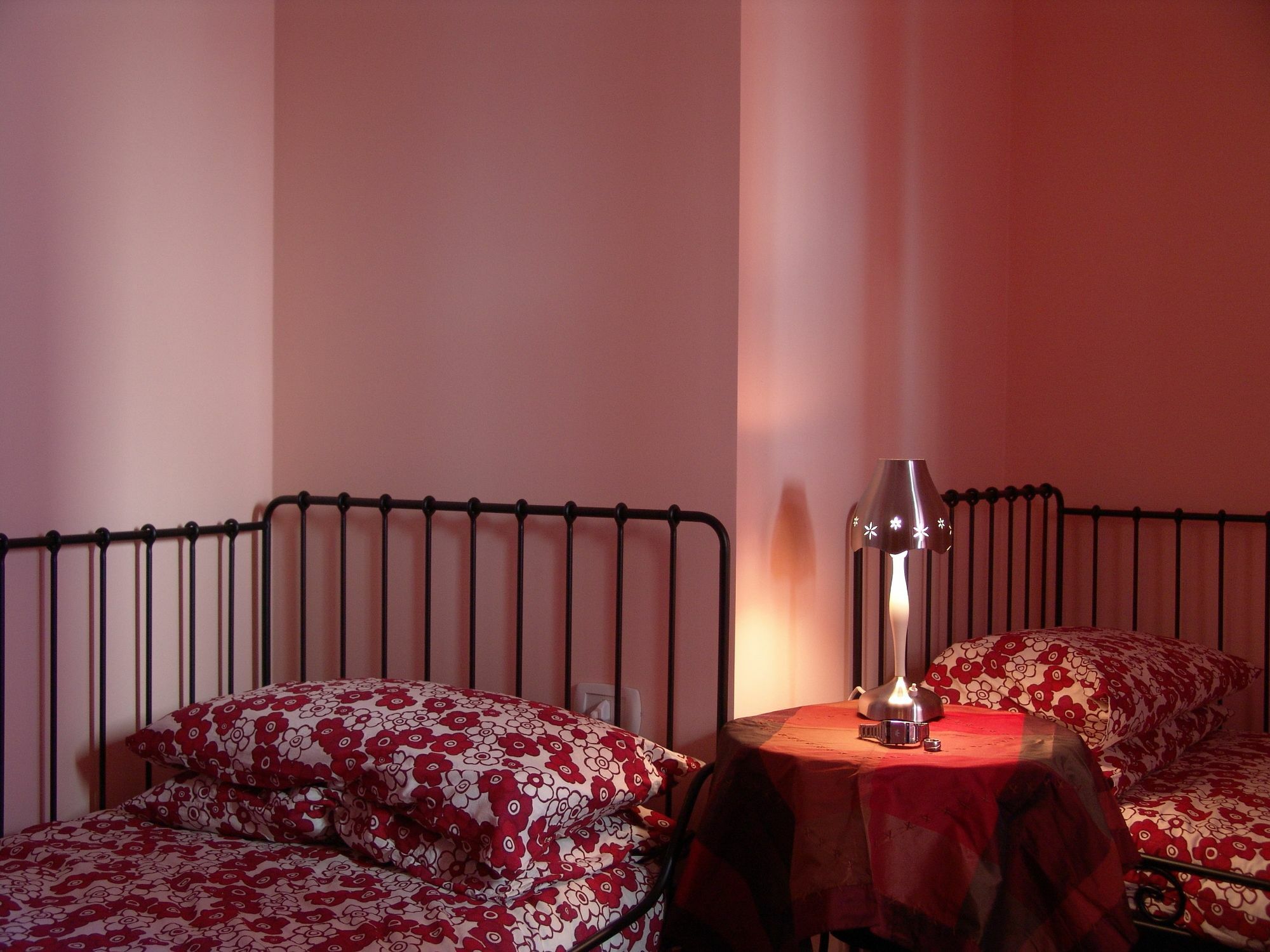 I Colori Di Sara Bed and Breakfast Κατάνια Εξωτερικό φωτογραφία